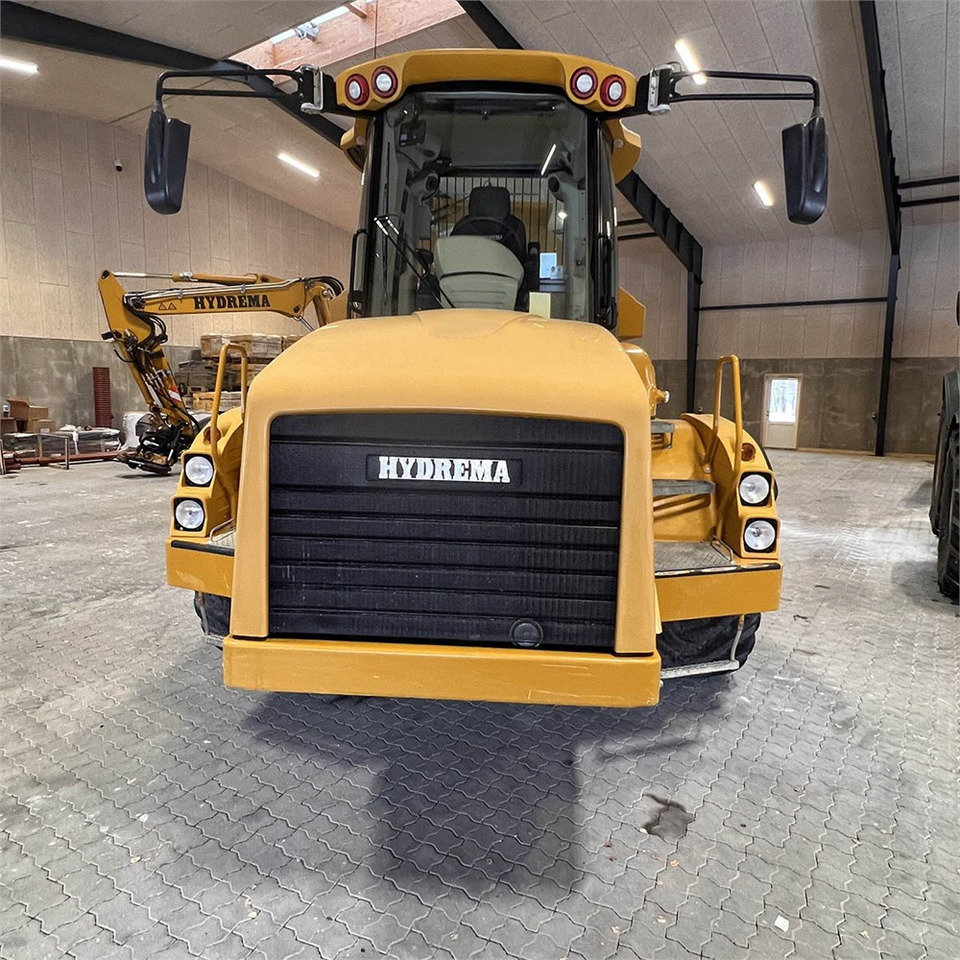Zglobni istovarivač Hydrema 922 F: slika Zglobni istovarivač Hydrema 922 F