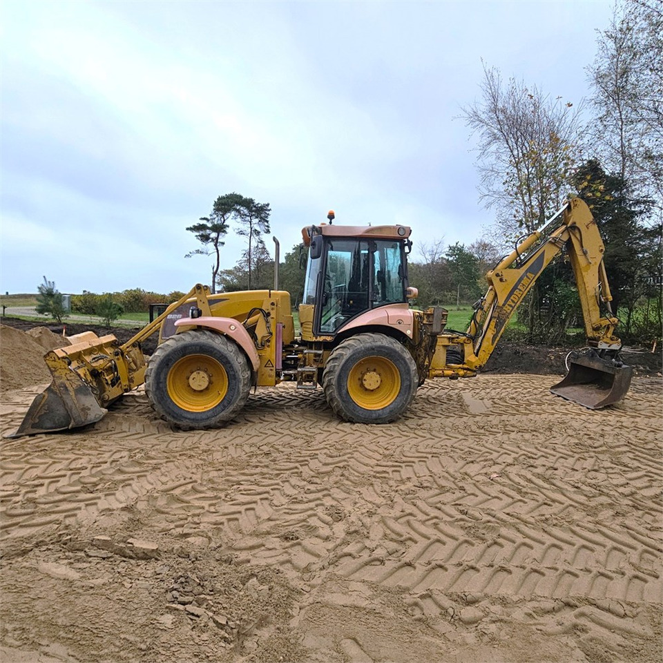 Hydrema 926 D - Rovokopač-utovarivač: slika Hydrema 926 D - Rovokopač-utovarivač Hydrema 926 D - Rovokopač-utovarivač: slika Hydrema 926 D - Rovokopač-utovarivač