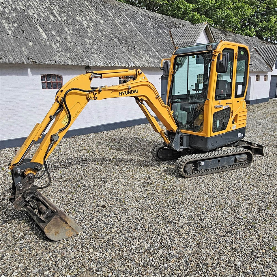 Hyundai Robex 16-9 - Mini bager: slika Hyundai Robex 16-9 - Mini bager Hyundai Robex 16-9 - Mini bager: slika Hyundai Robex 16-9 - Mini bager