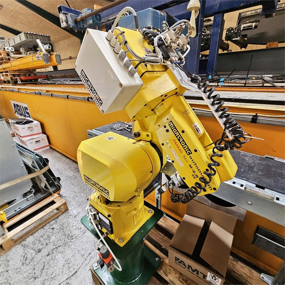 Fanuc M-6iB 6S - Industrijska oprema: slika Fanuc M-6iB 6S - Industrijska oprema Fanuc M-6iB 6S - Industrijska oprema: slika Fanuc M-6iB 6S - Industrijska oprema