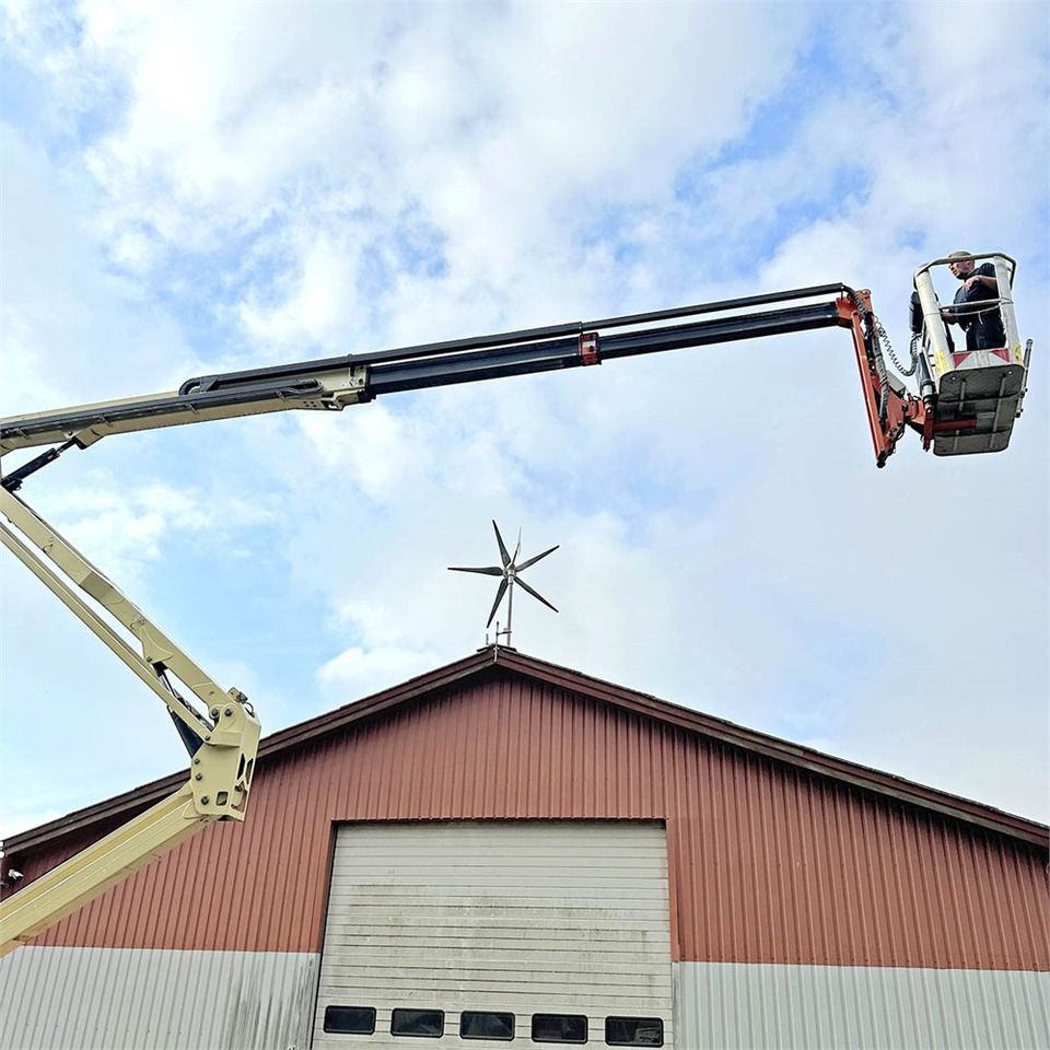 JLG X23J - Pauk podizna platforma: slika JLG X23J - Pauk podizna platforma JLG X23J - Pauk podizna platforma: slika JLG X23J - Pauk podizna platforma