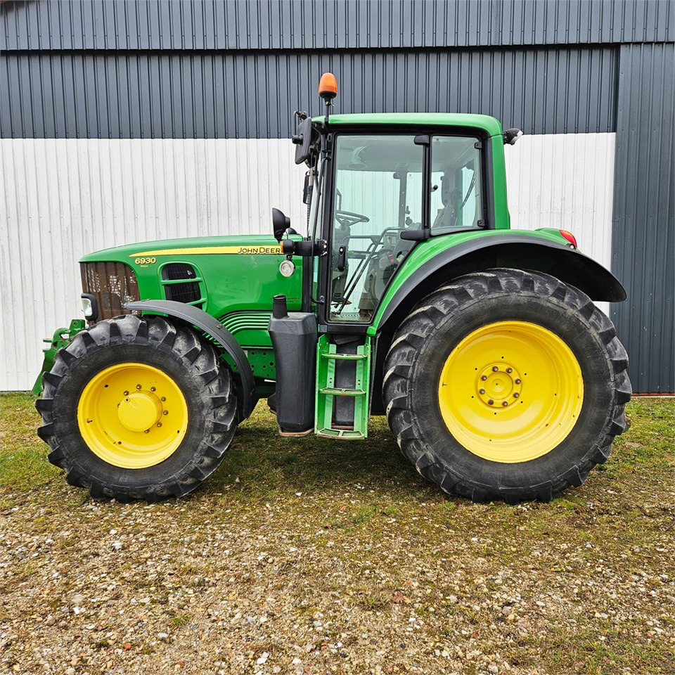 John Deere 6930 MW2 - Traktor: slika John Deere 6930 MW2 - Traktor John Deere 6930 MW2 - Traktor: slika John Deere 6930 MW2 - Traktor