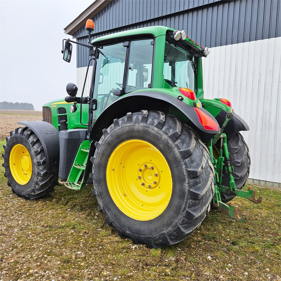 John Deere 6930 MW2 - Traktor: slika John Deere 6930 MW2 - Traktor John Deere 6930 MW2 - Traktor: slika John Deere 6930 MW2 - Traktor