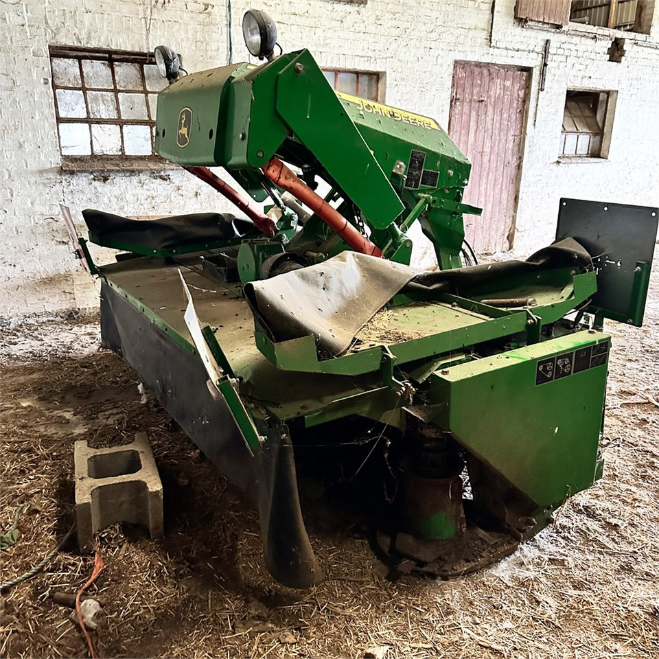 John Deere CC0131 - Oprema za prevrtanje sijena: slika John Deere CC0131 - Oprema za prevrtanje sijena John Deere CC0131 - Oprema za prevrtanje sijena: slika John Deere CC0131 - Oprema za prevrtanje sijena