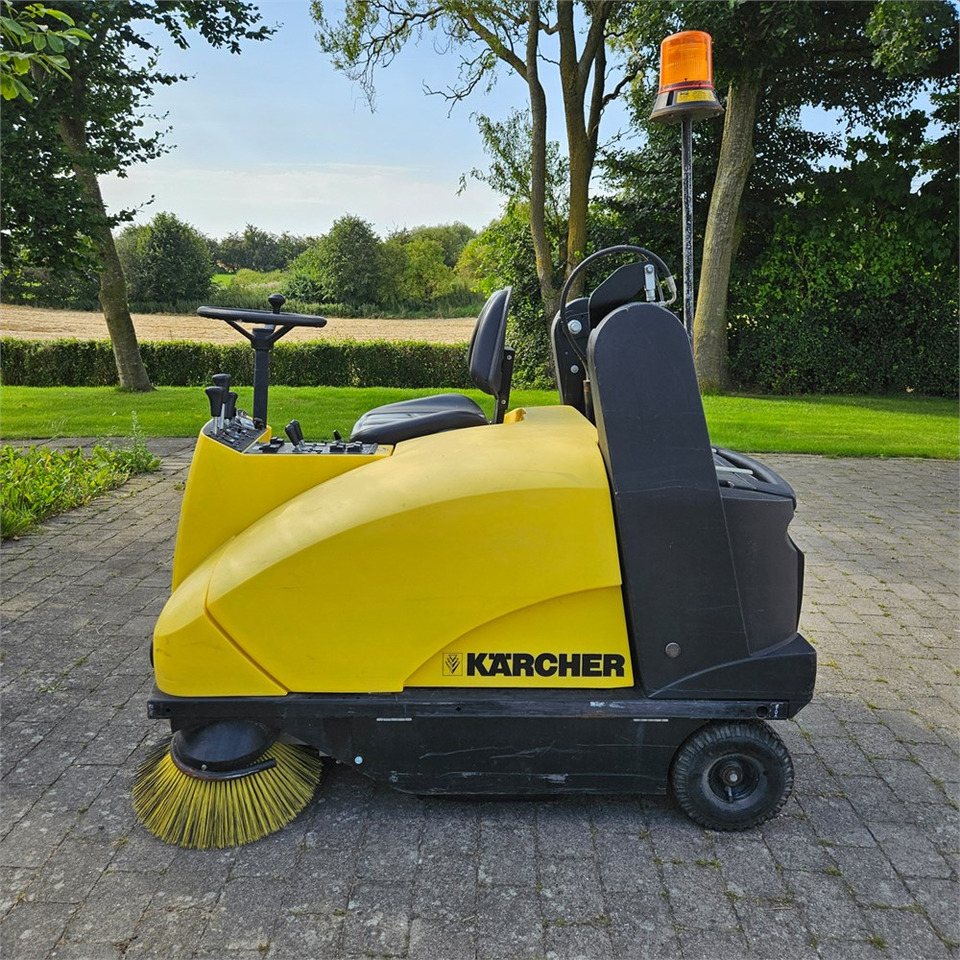 Kärcher KMR 1250 B - Pometač podova: slika Kärcher KMR 1250 B - Pometač podova Kärcher KMR 1250 B - Pometač podova: slika Kärcher KMR 1250 B - Pometač podova