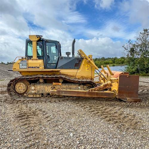 Komatsu D65 PX-15 EO - Buldožer: slika Komatsu D65 PX-15 EO - Buldožer Komatsu D65 PX-15 EO - Buldožer: slika Komatsu D65 PX-15 EO - Buldožer