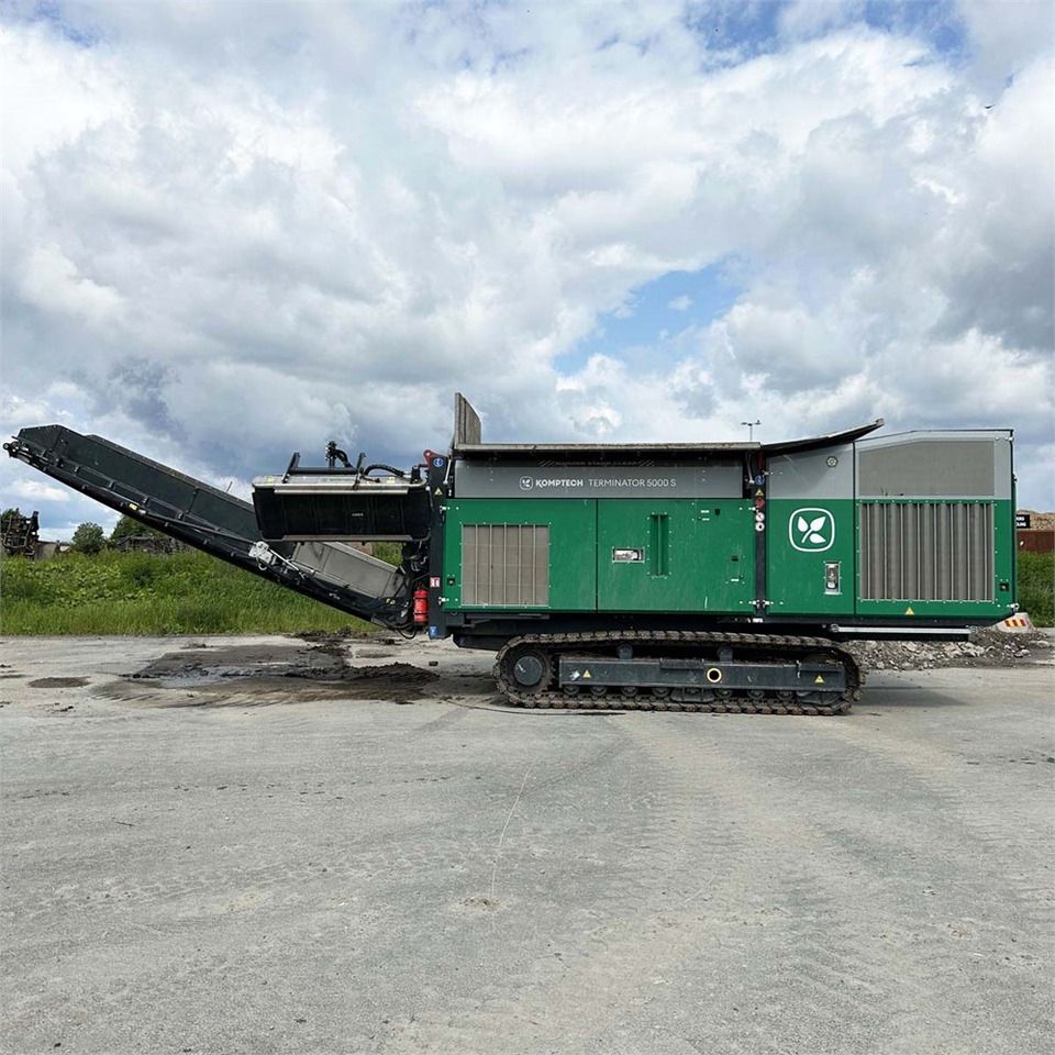 Komptech Terminator 5000 S - Industrijski šreder: slika Komptech Terminator 5000 S - Industrijski šreder Komptech Terminator 5000 S - Industrijski šreder: slika Komptech Terminator 5000 S - Industrijski šreder