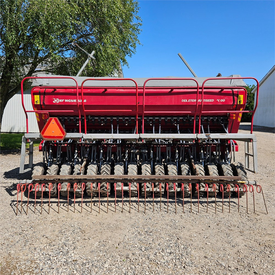 Kongskilde DEMETER MULTISEED 4000 - Oprema za sijanje: slika Kongskilde DEMETER MULTISEED 4000 - Oprema za sijanje Kongskilde DEMETER MULTISEED 4000 - Oprema za sijanje: slika Kongskilde DEMETER MULTISEED 4000 - Oprema za sijanje