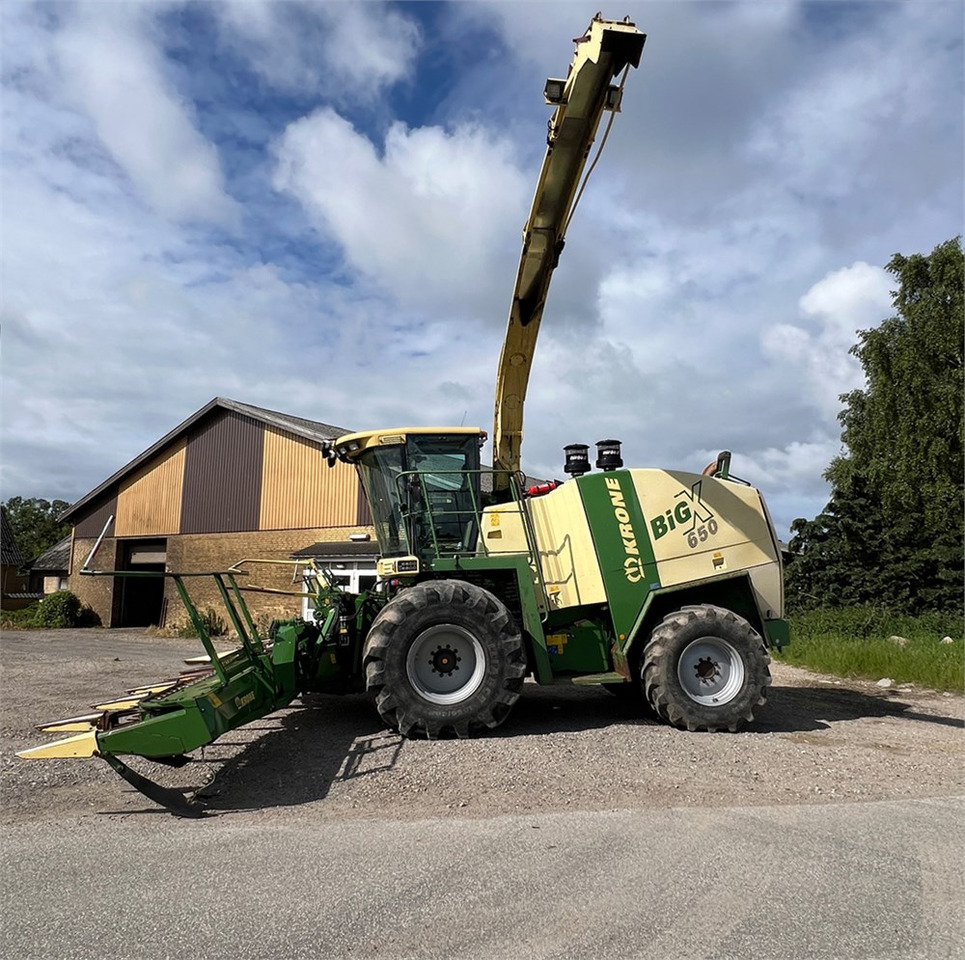 Krone BIG X 650 - Silažni kombajn: slika Krone BIG X 650 - Silažni kombajn Krone BIG X 650 - Silažni kombajn: slika Krone BIG X 650 - Silažni kombajn
