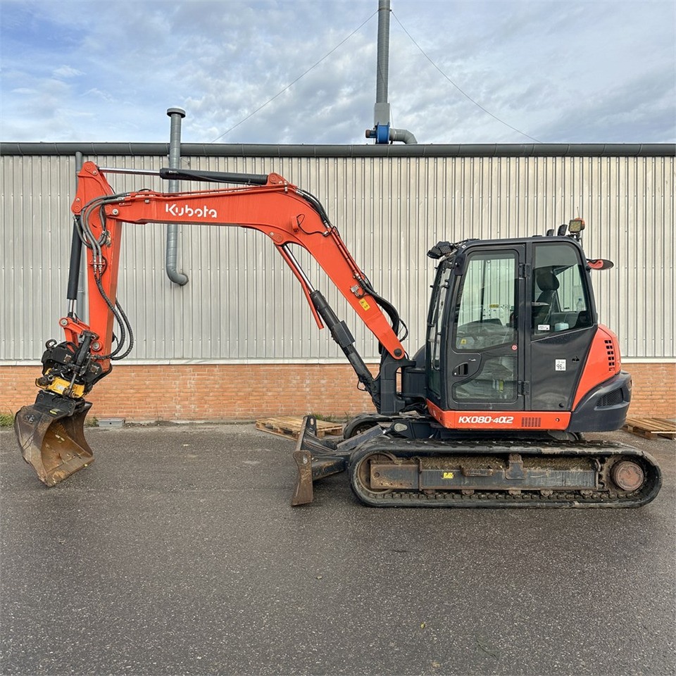Kubota KX080-4 A2 - Mini bager: slika Kubota KX080-4 A2 - Mini bager Kubota KX080-4 A2 - Mini bager: slika Kubota KX080-4 A2 - Mini bager