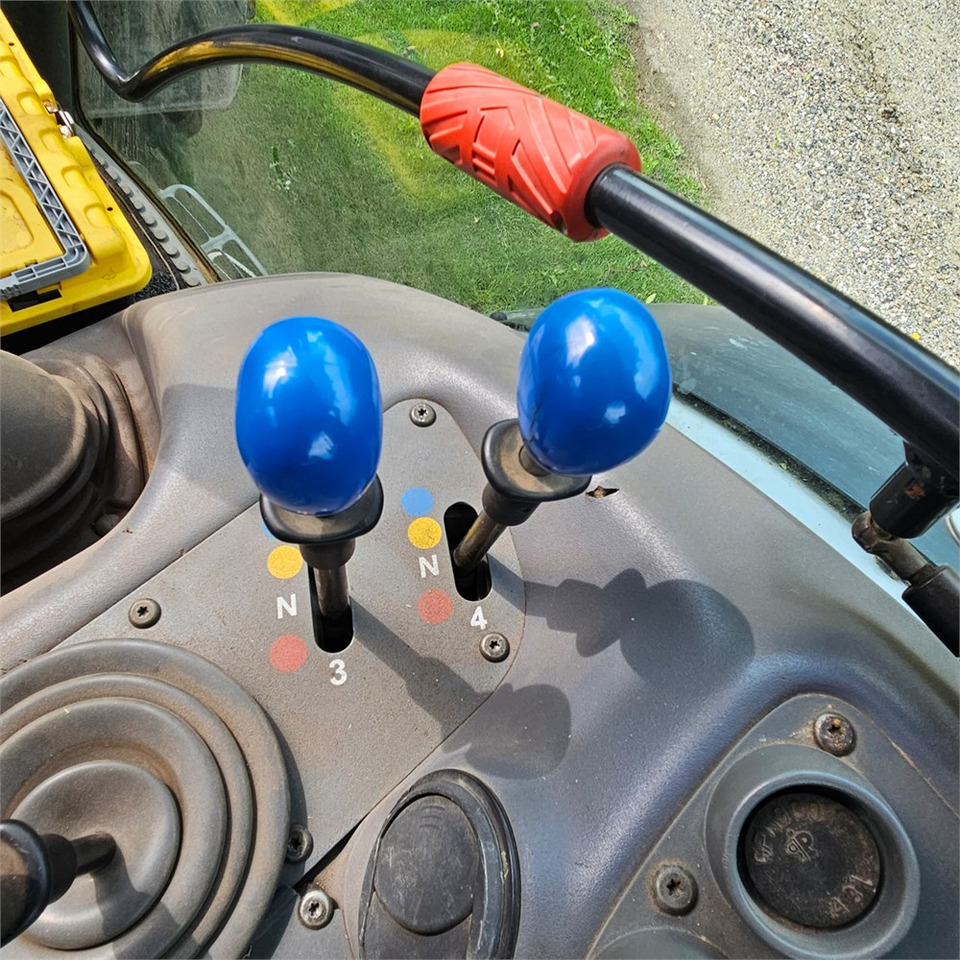 Traktor Lamborghini R&.165.7: slika Traktor Lamborghini R&.165.7 Traktor Lamborghini R&.165.7: slika Traktor Lamborghini R&.165.7