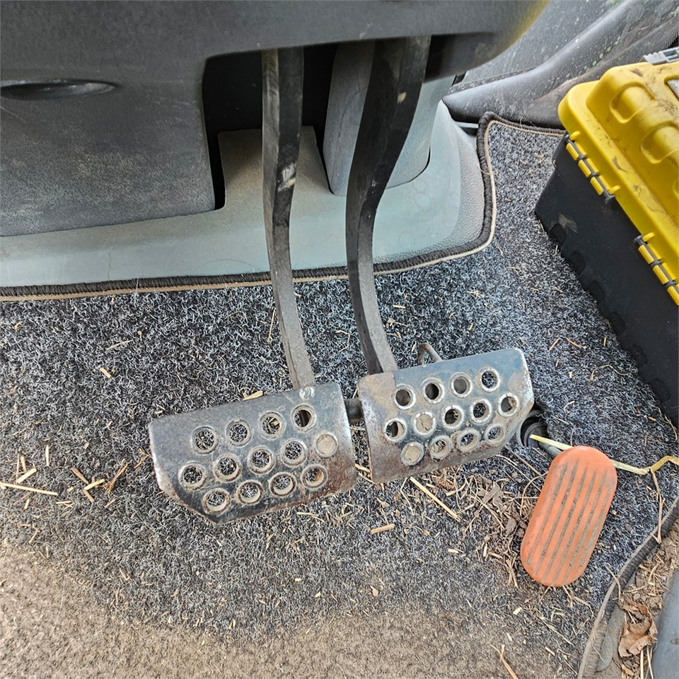 Traktor Lamborghini R&.165.7: slika Traktor Lamborghini R&.165.7 Traktor Lamborghini R&.165.7: slika Traktor Lamborghini R&.165.7