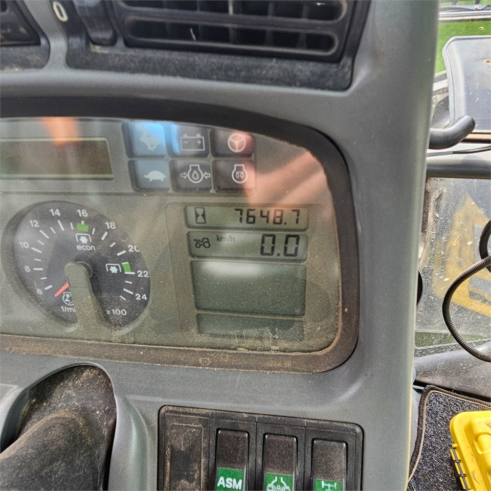 Traktor Lamborghini R&.165.7: slika Traktor Lamborghini R&.165.7 Traktor Lamborghini R&.165.7: slika Traktor Lamborghini R&.165.7