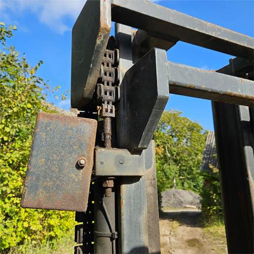 Zakup Linde 25 D Linde 25 D: slika Zakup Linde 25 D Linde 25 D