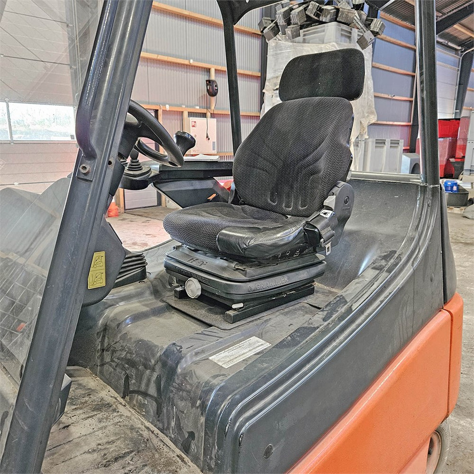 Zakup Linde AG E25 EL truck Linde AG E25 EL truck: slika Zakup Linde AG E25 EL truck Linde AG E25 EL truck Zakup Linde AG E25 EL truck Linde AG E25 EL truck: slika Zakup Linde AG E25 EL truck Linde AG E25 EL truck