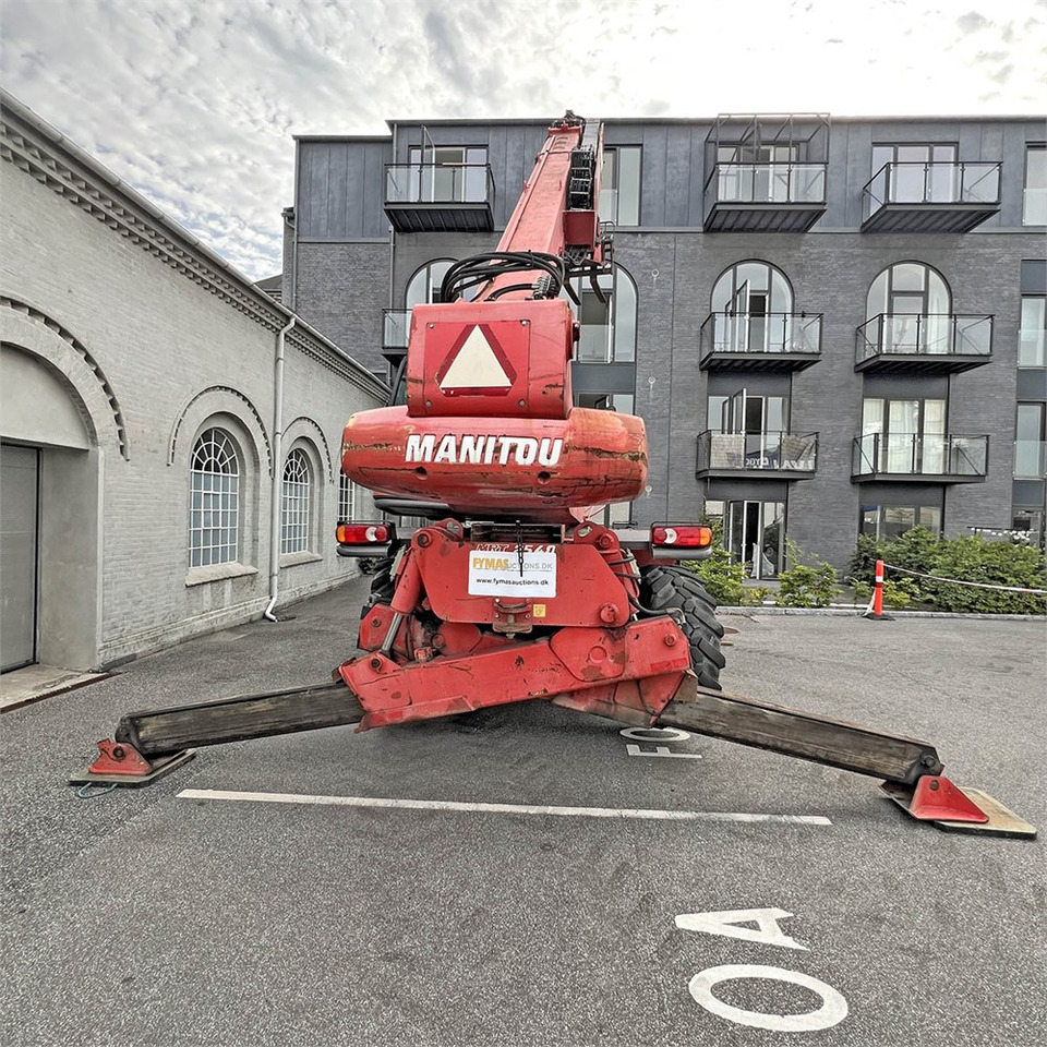 Teleskopski rukovatelj Manitou MRT 2540 M Serie: slika Teleskopski rukovatelj Manitou MRT 2540 M Serie Teleskopski rukovatelj Manitou MRT 2540 M Serie: slika Teleskopski rukovatelj Manitou MRT 2540 M Serie