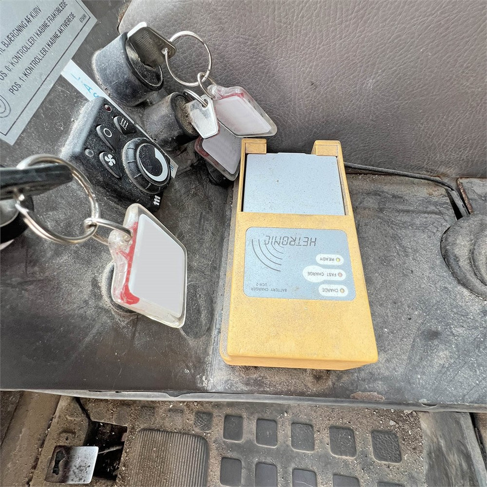 Teleskopski rukovatelj Manitou MRT 2540 M Serie: slika Teleskopski rukovatelj Manitou MRT 2540 M Serie Teleskopski rukovatelj Manitou MRT 2540 M Serie: slika Teleskopski rukovatelj Manitou MRT 2540 M Serie