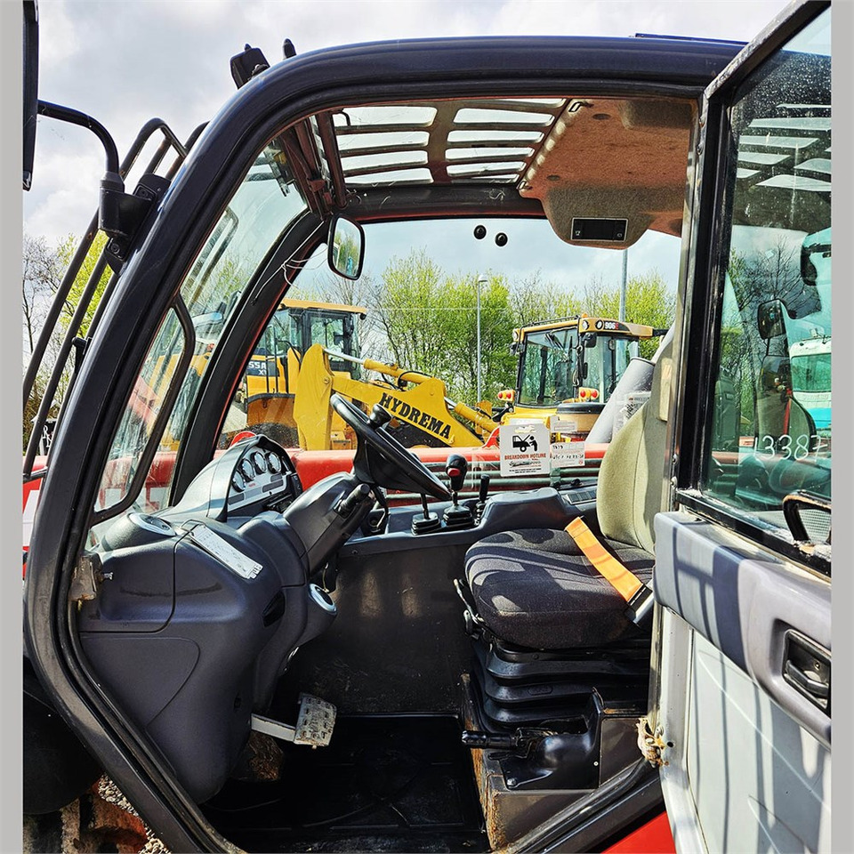 Teleskopski rukovatelj Manitou MT 732: slika Teleskopski rukovatelj Manitou MT 732