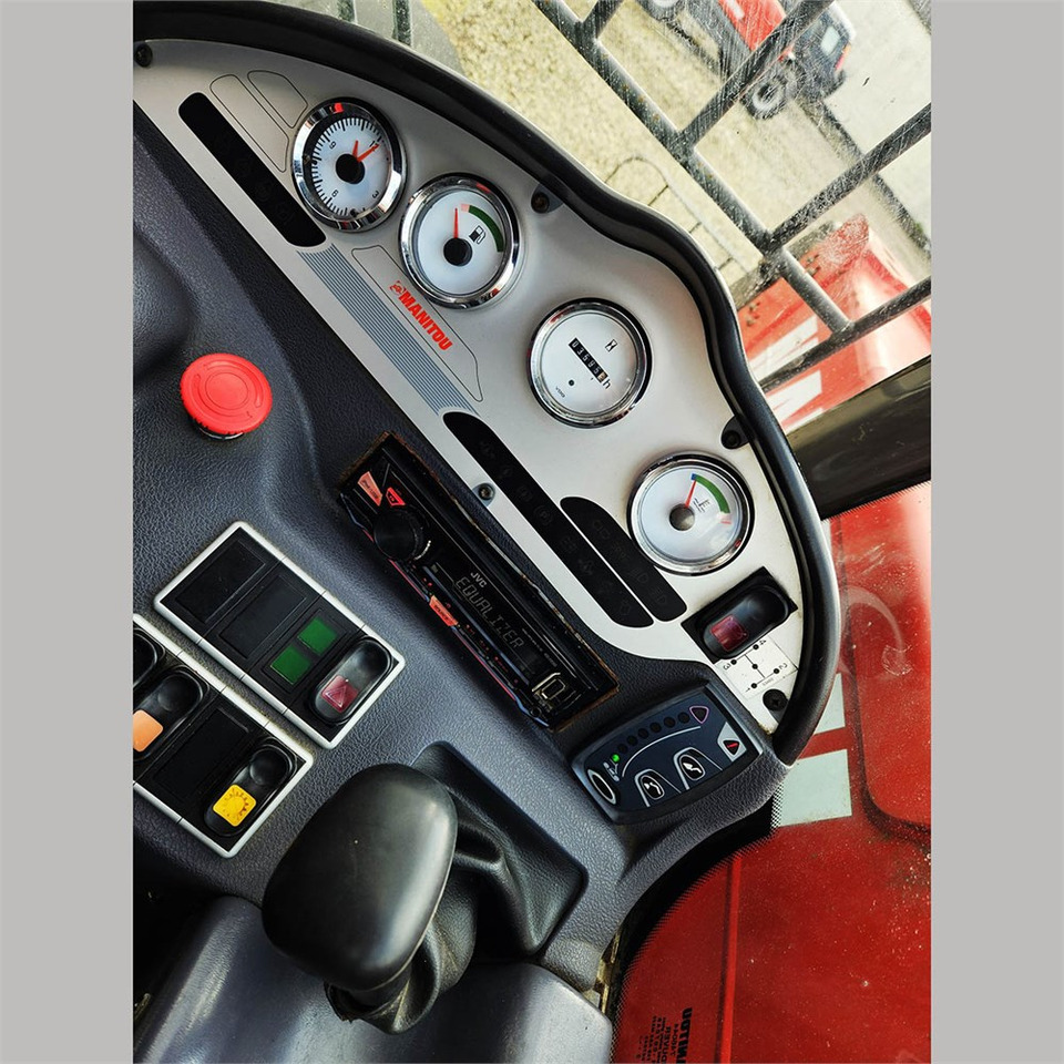 Teleskopski rukovatelj Manitou MT 732: slika Teleskopski rukovatelj Manitou MT 732