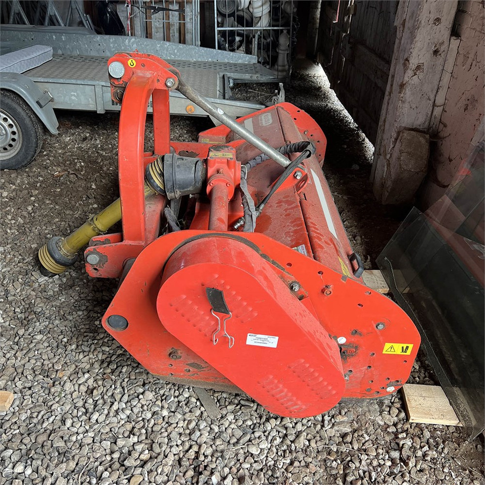 Maschio CR 190 - Oprema za prevrtanje sijena: slika Maschio CR 190 - Oprema za prevrtanje sijena Maschio CR 190 - Oprema za prevrtanje sijena: slika Maschio CR 190 - Oprema za prevrtanje sijena