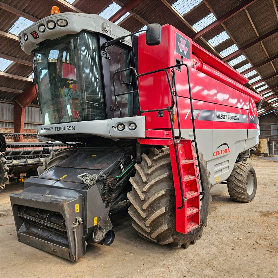 Massey Ferguson Centora 7282 - Kombajn: slika Massey Ferguson Centora 7282 - Kombajn Massey Ferguson Centora 7282 - Kombajn: slika Massey Ferguson Centora 7282 - Kombajn