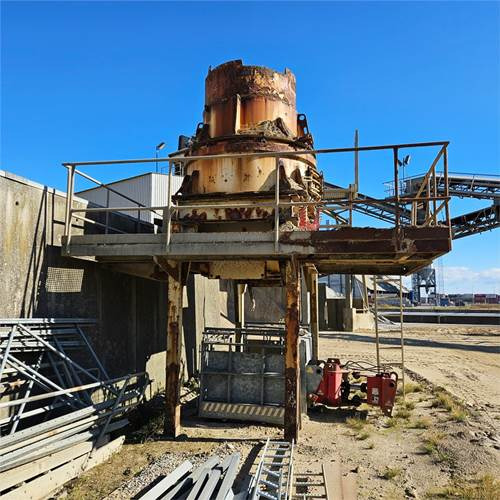 Konusna drobilica Metso B7100: slika Konusna drobilica Metso B7100