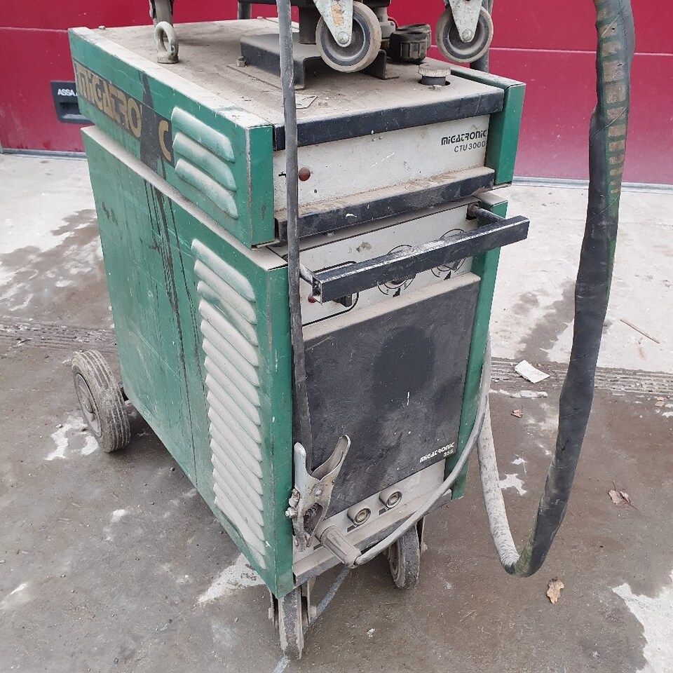 Migatronic CTU 3000 - Oprema za zavarivanje: slika Migatronic CTU 3000 - Oprema za zavarivanje Migatronic CTU 3000 - Oprema za zavarivanje: slika Migatronic CTU 3000 - Oprema za zavarivanje