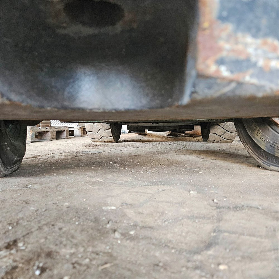 Viličar Mitsubishi FG35N: slika Viličar Mitsubishi FG35N