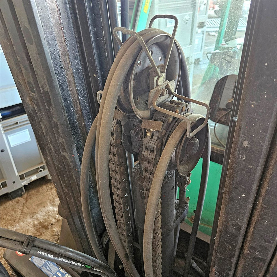 Viličar Mitsubishi FG35N: slika Viličar Mitsubishi FG35N