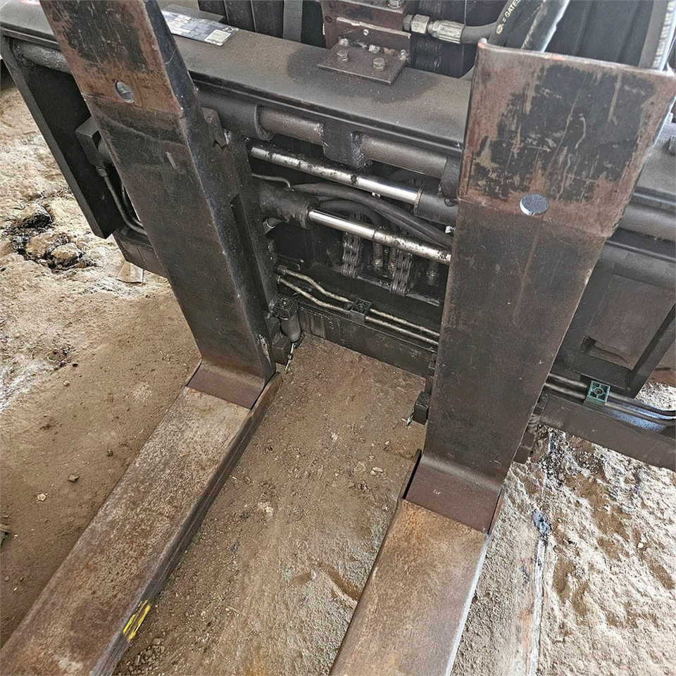 Viličar Mitsubishi FG35N: slika Viličar Mitsubishi FG35N