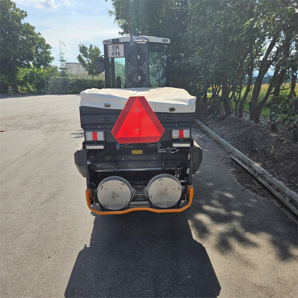Timan T2A 3330 - Namjenska/ Posebna vozila: slika Timan T2A 3330 - Namjenska/ Posebna vozila Timan T2A 3330 - Namjenska/ Posebna vozila: slika Timan T2A 3330 - Namjenska/ Posebna vozila