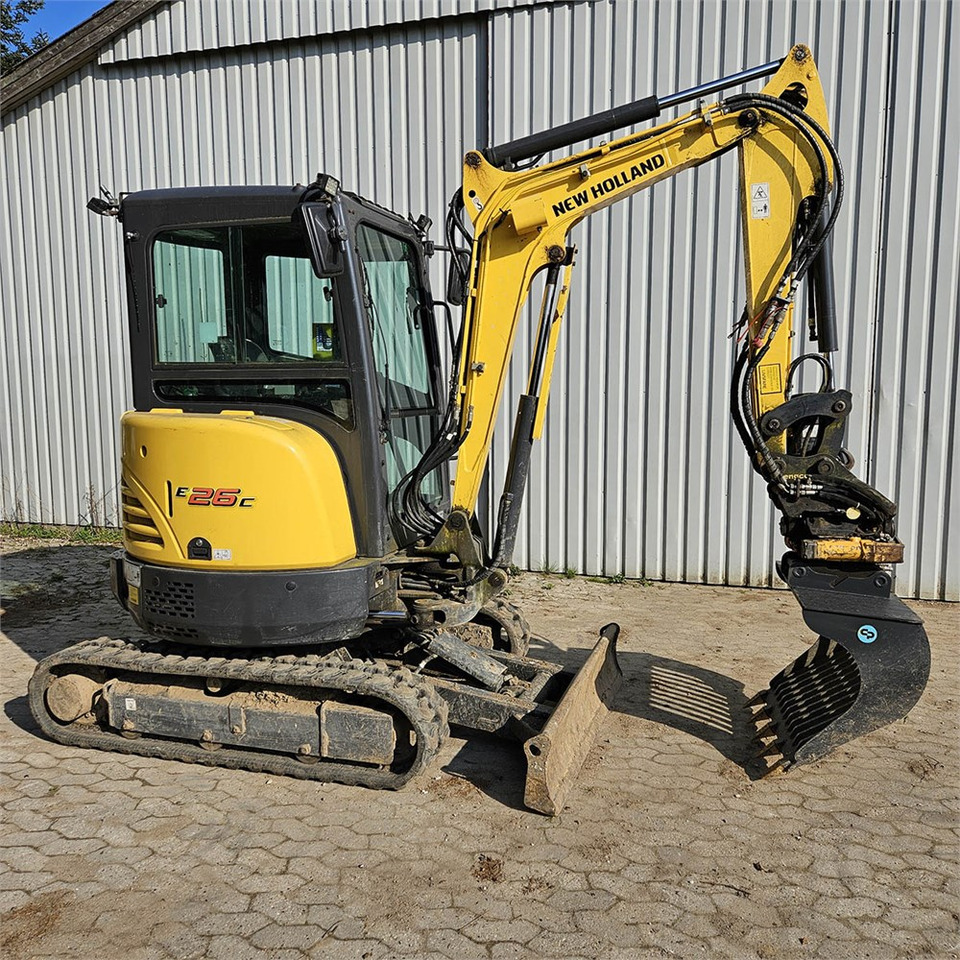 New Holland E26C - Mini bager: slika New Holland E26C - Mini bager New Holland E26C - Mini bager: slika New Holland E26C - Mini bager