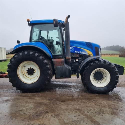 New Holland T8050 Class 5 - Traktor: slika New Holland T8050 Class 5 - Traktor New Holland T8050 Class 5 - Traktor: slika New Holland T8050 Class 5 - Traktor