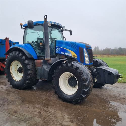 New Holland T8050 Class 5 - Traktor: slika New Holland T8050 Class 5 - Traktor New Holland T8050 Class 5 - Traktor: slika New Holland T8050 Class 5 - Traktor