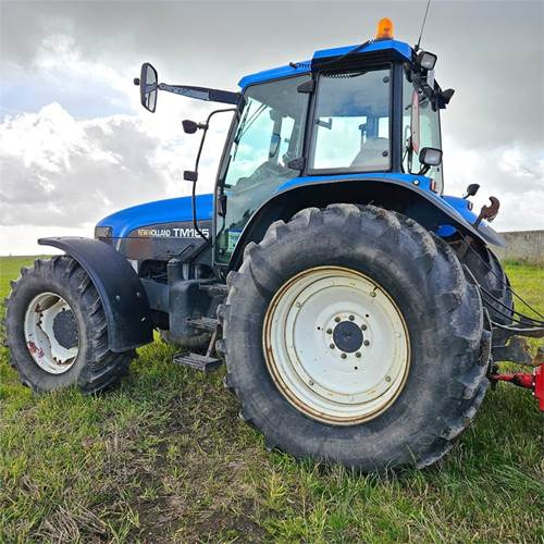 New Holland TM165 - Traktor: slika New Holland TM165 - Traktor New Holland TM165 - Traktor: slika New Holland TM165 - Traktor