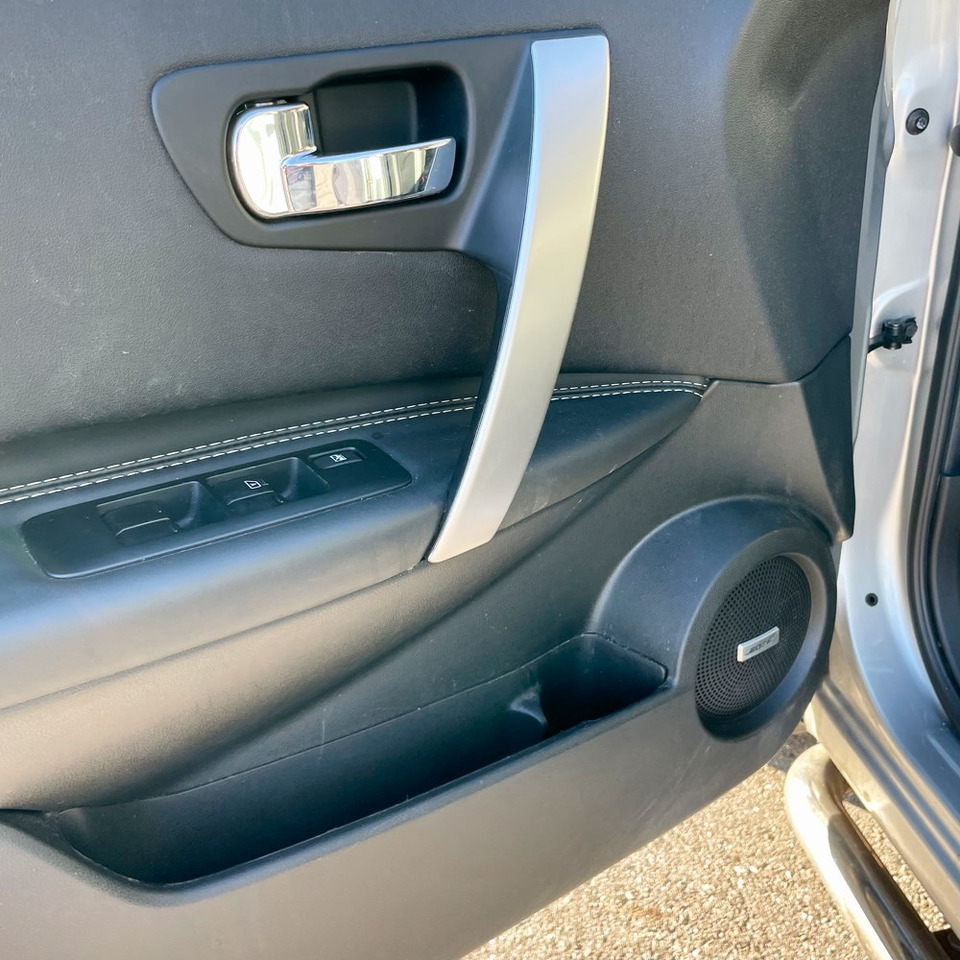 SUV Nissan Qashqai: slika SUV Nissan Qashqai