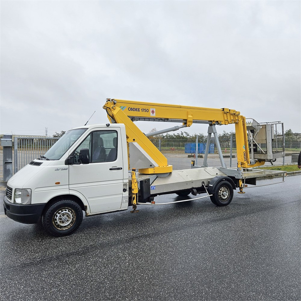 Omme 1750 ETZJ - Podizna platforma montirana na kamion: slika Omme 1750 ETZJ - Podizna platforma montirana na kamion Omme 1750 ETZJ - Podizna platforma montirana na kamion: slika Omme 1750 ETZJ - Podizna platforma montirana na kamion