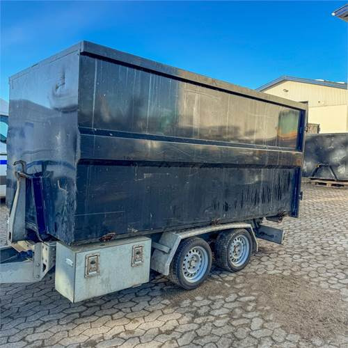 PHV ECE-R13 - Auto prikolica: slika PHV ECE-R13 - Auto prikolica PHV ECE-R13 - Auto prikolica: slika PHV ECE-R13 - Auto prikolica