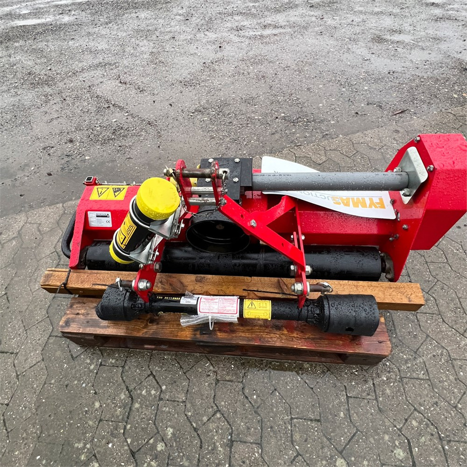 Redexim VC1200 - Vrtna kosilica: slika Redexim VC1200 - Vrtna kosilica Redexim VC1200 - Vrtna kosilica: slika Redexim VC1200 - Vrtna kosilica