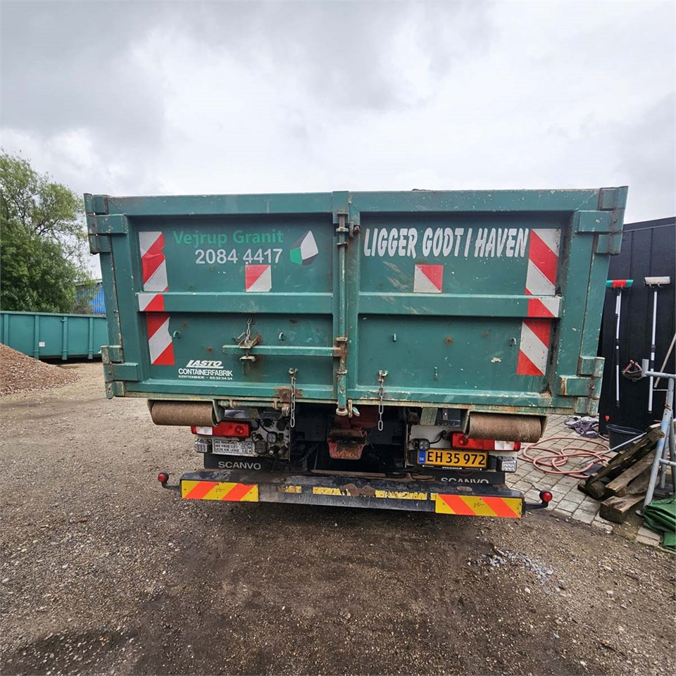 Renault D 26 Wide - Kamion s kukastom dizalicom: slika Renault D 26 Wide - Kamion s kukastom dizalicom Renault D 26 Wide - Kamion s kukastom dizalicom: slika Renault D 26 Wide - Kamion s kukastom dizalicom