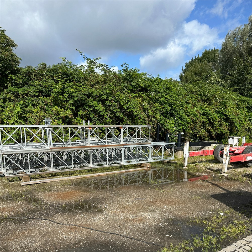 Podizna platforma Scanclimber SC 8000: slika Podizna platforma Scanclimber SC 8000