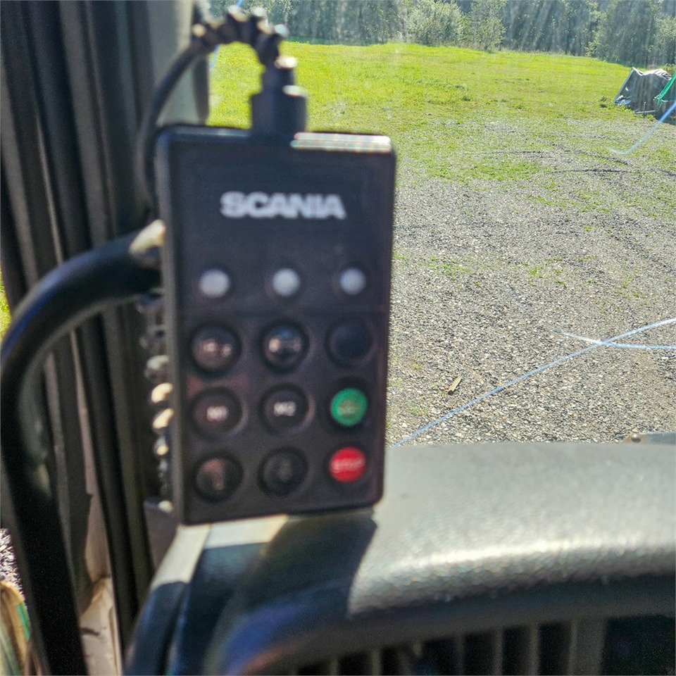 Kamion s kabelskim sustavom Scania P310: slika Kamion s kabelskim sustavom Scania P310
