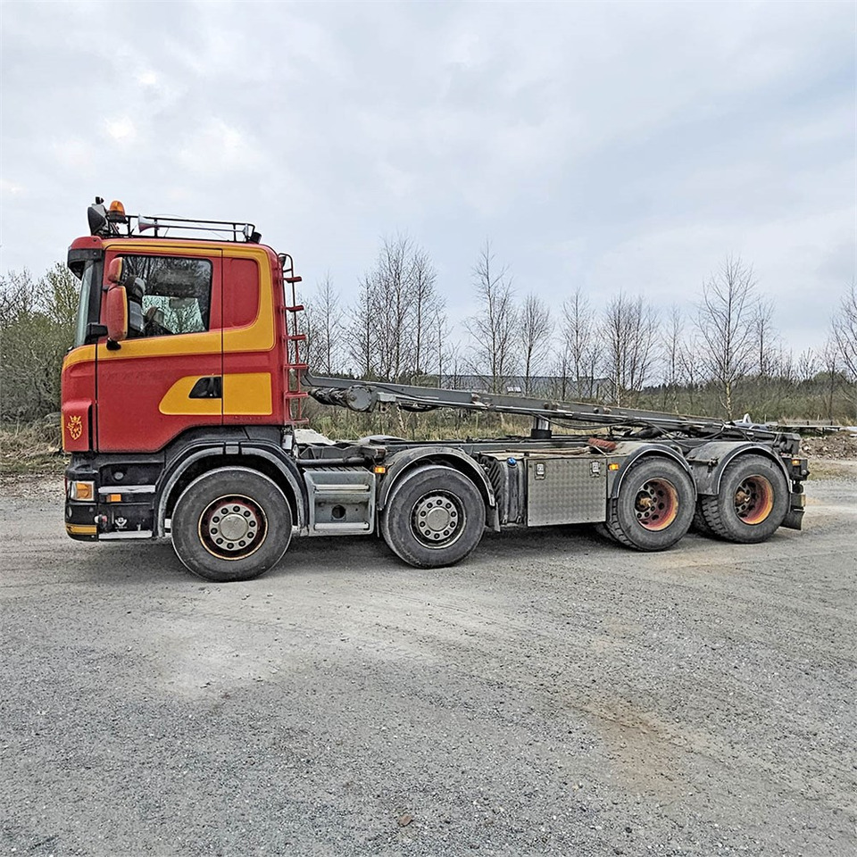 Scania R 500 - Kamion s kabelskim sustavom: slika Scania R 500 - Kamion s kabelskim sustavom Scania R 500 - Kamion s kabelskim sustavom: slika Scania R 500 - Kamion s kabelskim sustavom