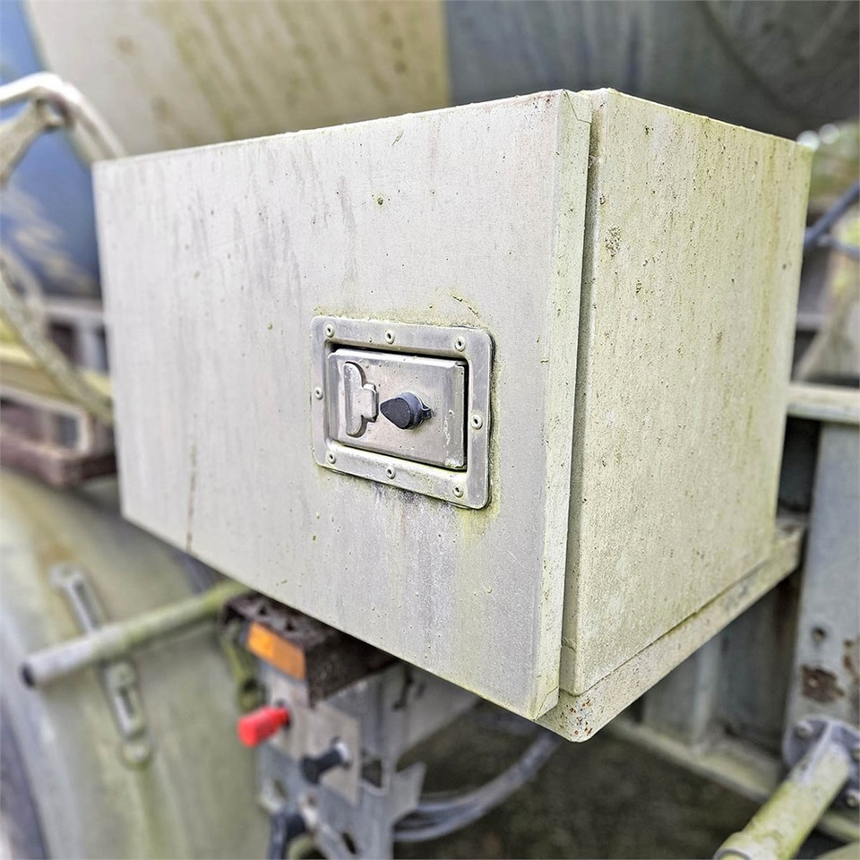 Mješalica za beton Schwing Stetter 10 m3: slika Mješalica za beton Schwing Stetter 10 m3