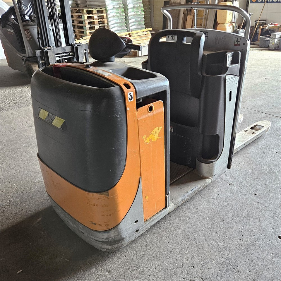 Still CS20 - Paletni viličar: slika Still CS20 - Paletni viličar Still CS20 - Paletni viličar: slika Still CS20 - Paletni viličar