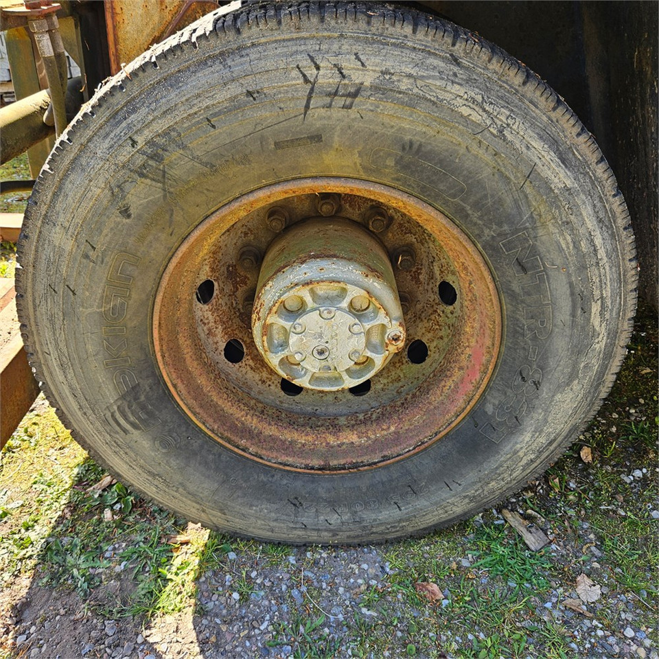 Viličar Svetruck 860: slika Viličar Svetruck 860 Viličar Svetruck 860: slika Viličar Svetruck 860