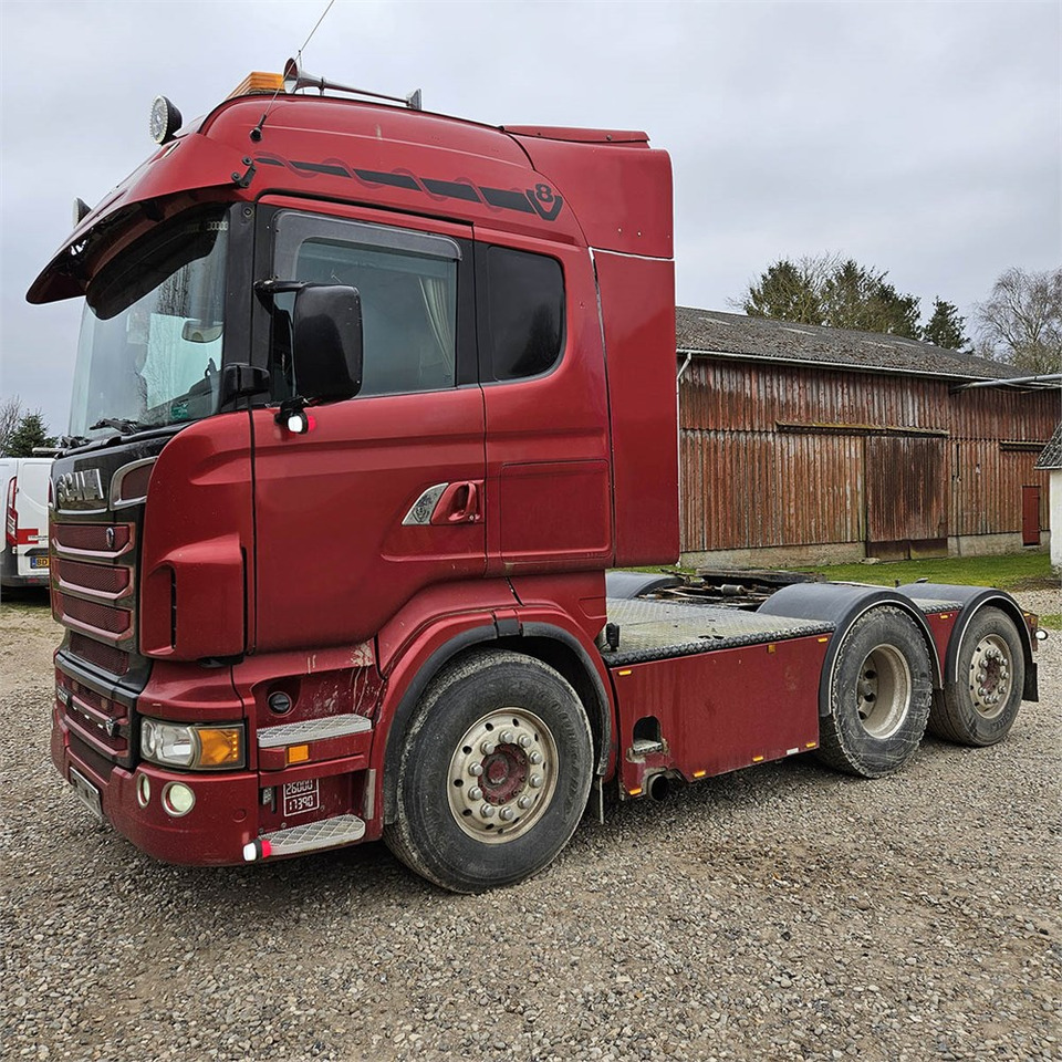 Scania R560 - Tegljač: slika Scania R560 - Tegljač Scania R560 - Tegljač: slika Scania R560 - Tegljač