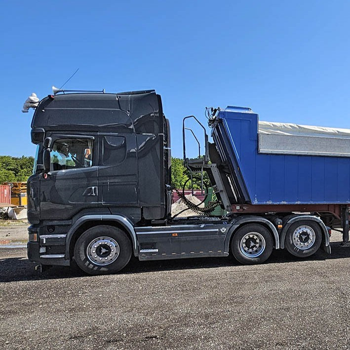 Scania V8 PGR 730 - Tegljač: slika Scania V8 PGR 730 - Tegljač Scania V8 PGR 730 - Tegljač: slika Scania V8 PGR 730 - Tegljač