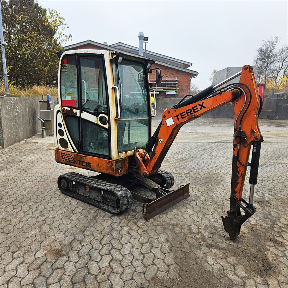 Terex TC16 - Mini bager: slika Terex TC16 - Mini bager Terex TC16 - Mini bager: slika Terex TC16 - Mini bager