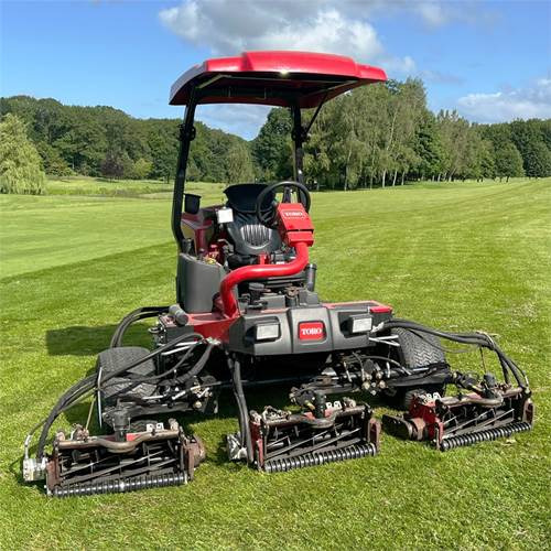 Toro Reelmaster 3575 D - Vrtna kosilica: slika Toro Reelmaster 3575 D - Vrtna kosilica Toro Reelmaster 3575 D - Vrtna kosilica: slika Toro Reelmaster 3575 D - Vrtna kosilica